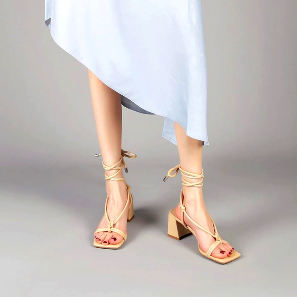 Elegant Tan Strappy Sandals